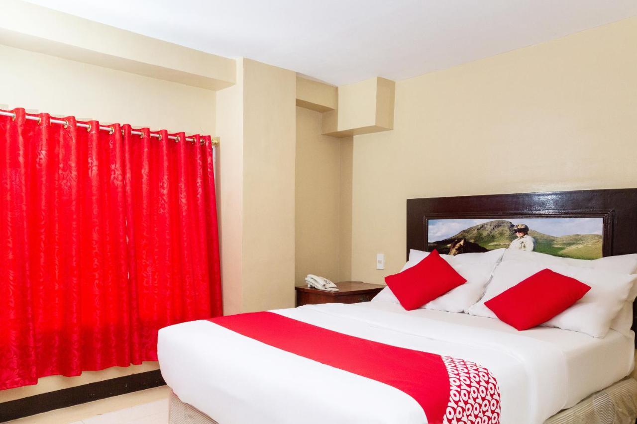 Davao City Oyo 133 Jazzy James Country Hotel 2 מראה חיצוני תמונה